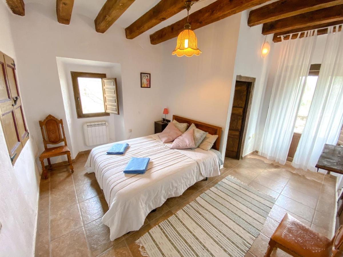 Casa Rural Sant Petrus De Madrona Pinell de Solsones 外观 照片