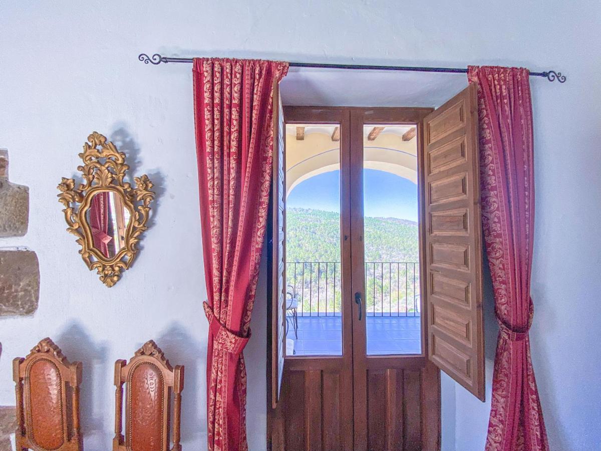 Casa Rural Sant Petrus De Madrona Pinell de Solsones 外观 照片