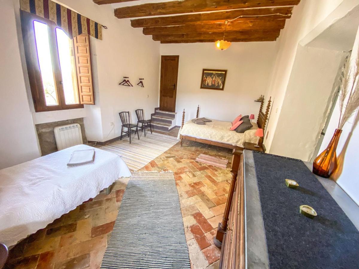 Casa Rural Sant Petrus De Madrona Pinell de Solsones 外观 照片