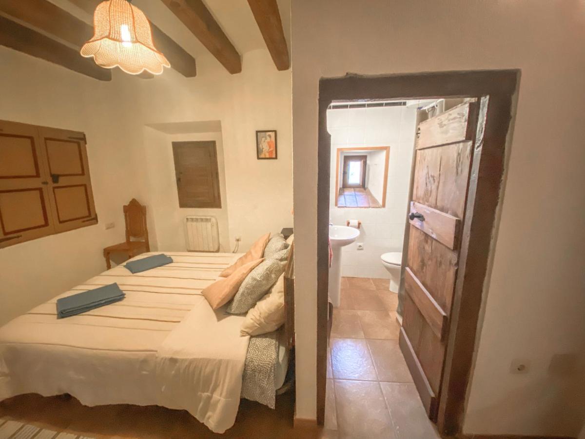 Casa Rural Sant Petrus De Madrona Pinell de Solsones 外观 照片