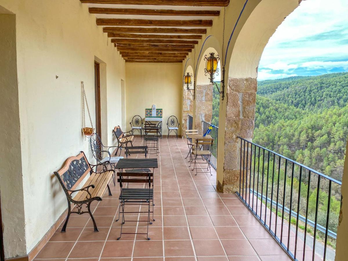 Casa Rural Sant Petrus De Madrona Pinell de Solsones 外观 照片