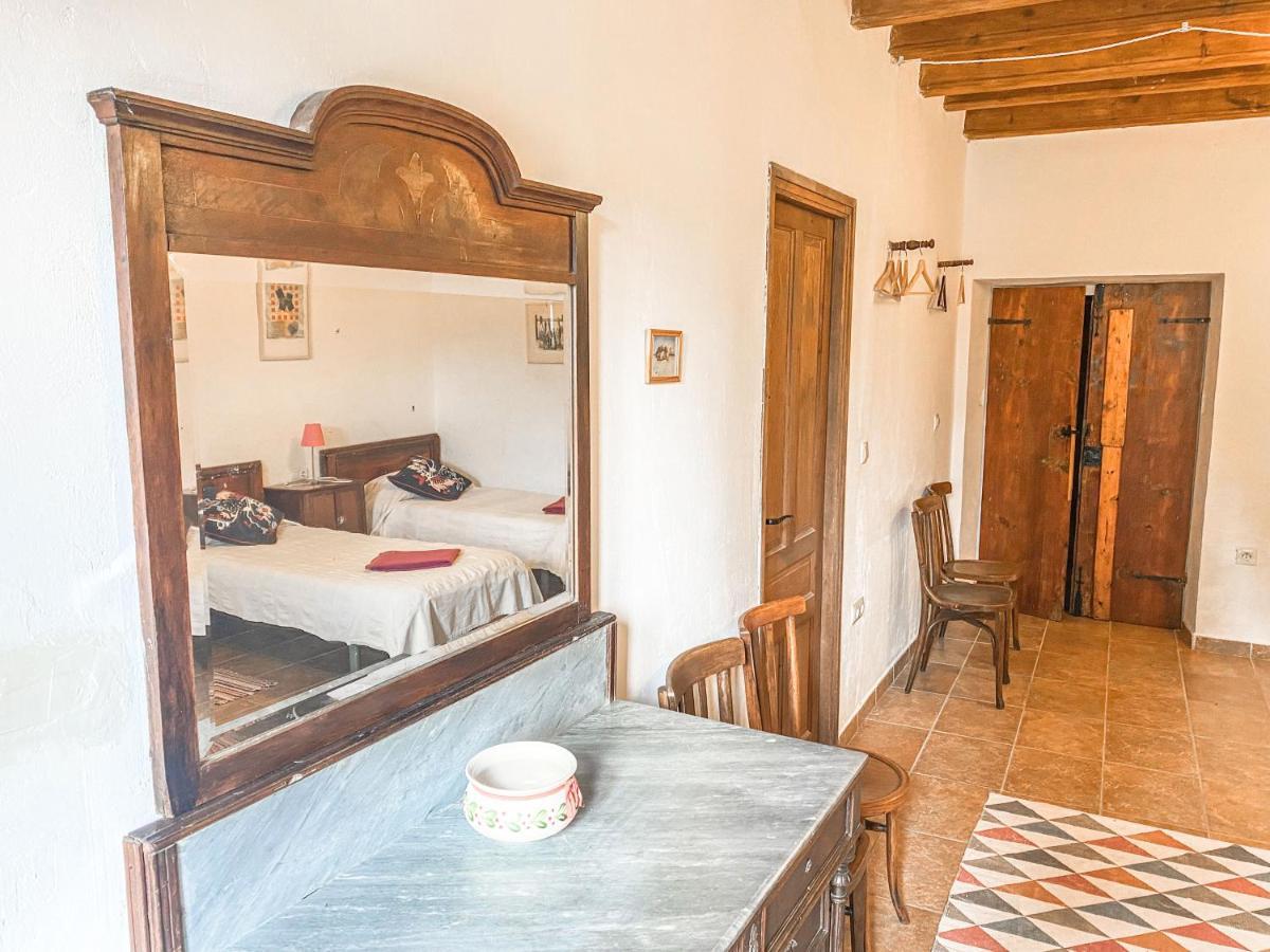 Casa Rural Sant Petrus De Madrona Pinell de Solsones 外观 照片